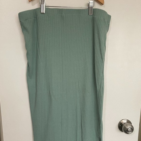 Maternity Set - Picture 4 of 7